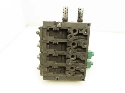 081SS600M000061 Pneumatic Flexiblok Manifold 3 Spool Valve 24VDC
