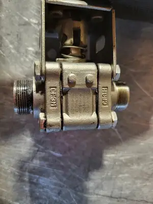 USED SWAGELOK SS-A63TS12-33CFP
