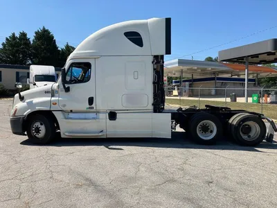 USED 2015 FREIGHTLINER CASCADIA 125