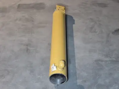 NEW CATERPILLAR 114-8132