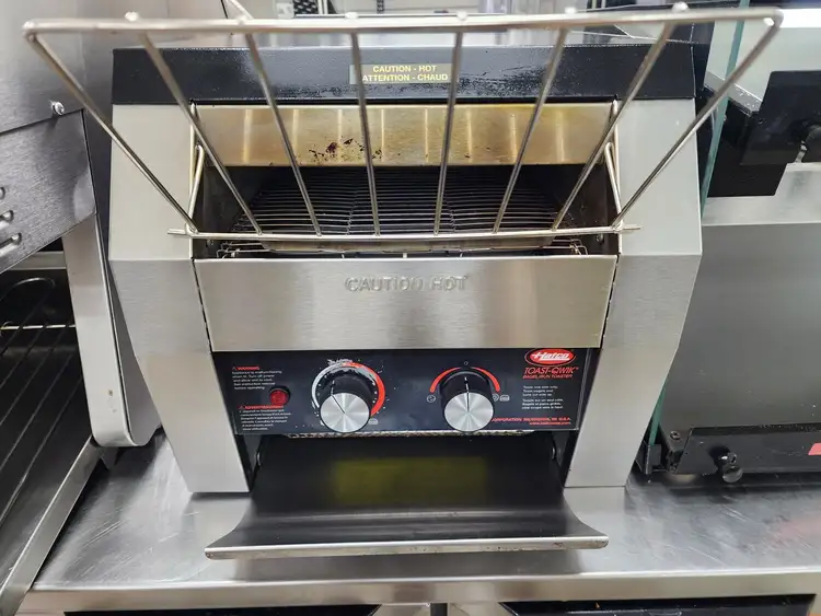 Used Hatco Used Hatco TQ-20BA Conveyor Bagel and Bun Toaster Toasts on One Side Only 208V Restaurant Small Appliances Illinois US | Falcon Restaurant Supply #1376857