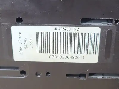 NEW SQUARE D JLA36200