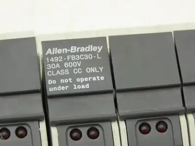 Allen Bradley 1492-FB3C30-L Fuse Holder 30 Amp 3 Pole 600V Indicator Lot of 3