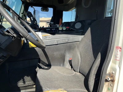 USED 2018 MACK LR613 REFUSE
