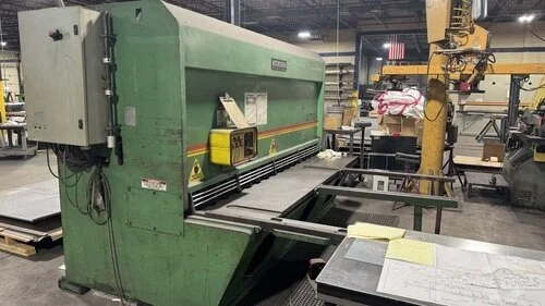Used 1995 ACCURSHEAR 837510 Power Squaring Shears (Inch) Florida US | Southern Fabricating Machinery Sales, Inc. #505685