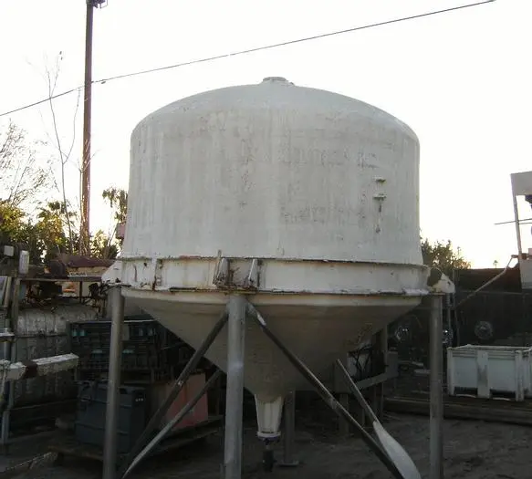 Tank, 1,750 Gallon, FRP, DT/CB, 8' x 52" #S740233