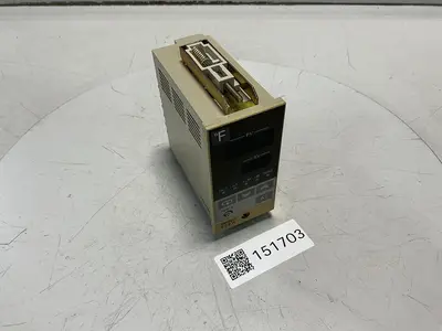 USED OMRON E5EW-RHKJ