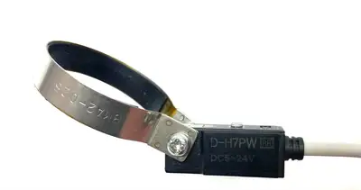 USED SMC 2-COLOR SOLID STATE AUTO SWITCH