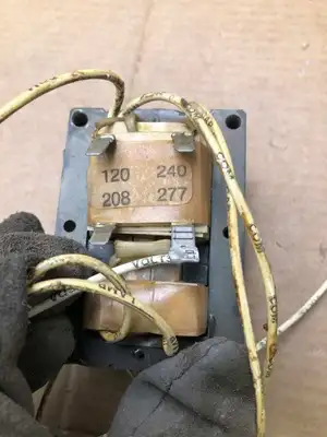 Advance 71A8071-001 Quadri-Volt 1-100W S-54 Lamp Ballast Replacement Kit
