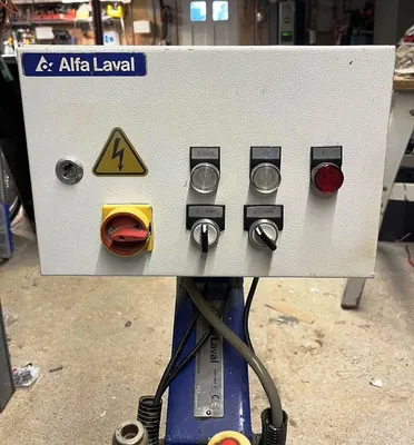 Alfa-Laval EMMIE MIB 303S-13 oil purifier module.