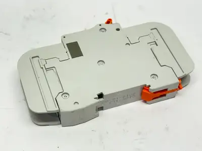 BR1C10UC C10 | Weidmuller  Circuit Breaker 1-Pole 10A 120VAC - Used