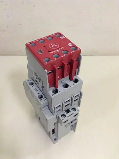 Used ALLEN BRADLEY 100S-C30DJ14C SER C PLC Contactors | Ideal Machinery #624796