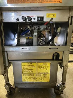 USED Frymaster YFPRE11817CSE
