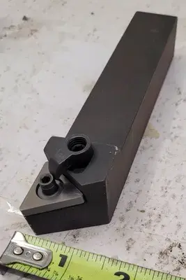 USED AJ ROD MTJNL 16-5D TOOL HOLDER