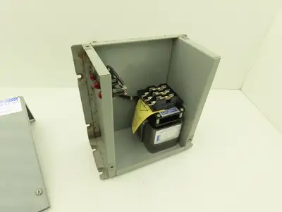 Versatex VM/43E/2/NAF3EFX Power Capacitor Enclosed Unit 2kvar 480V 3PH