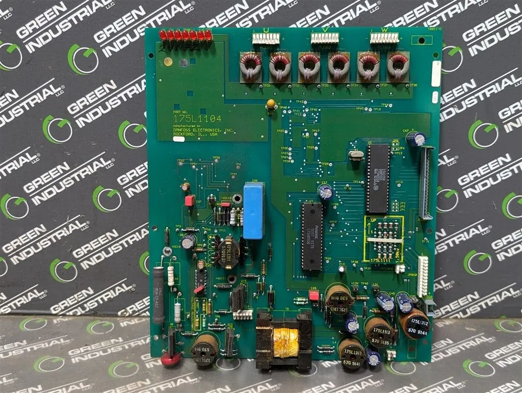 Danfoss 175L1104 Variable Frequency Drive Control Board 9144 VLT 3006 Used