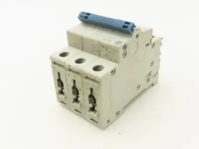 Allen Bradley 1492-SPM3C160 Circuit Breaker 16A 3 Pole 480 VAC Ser D