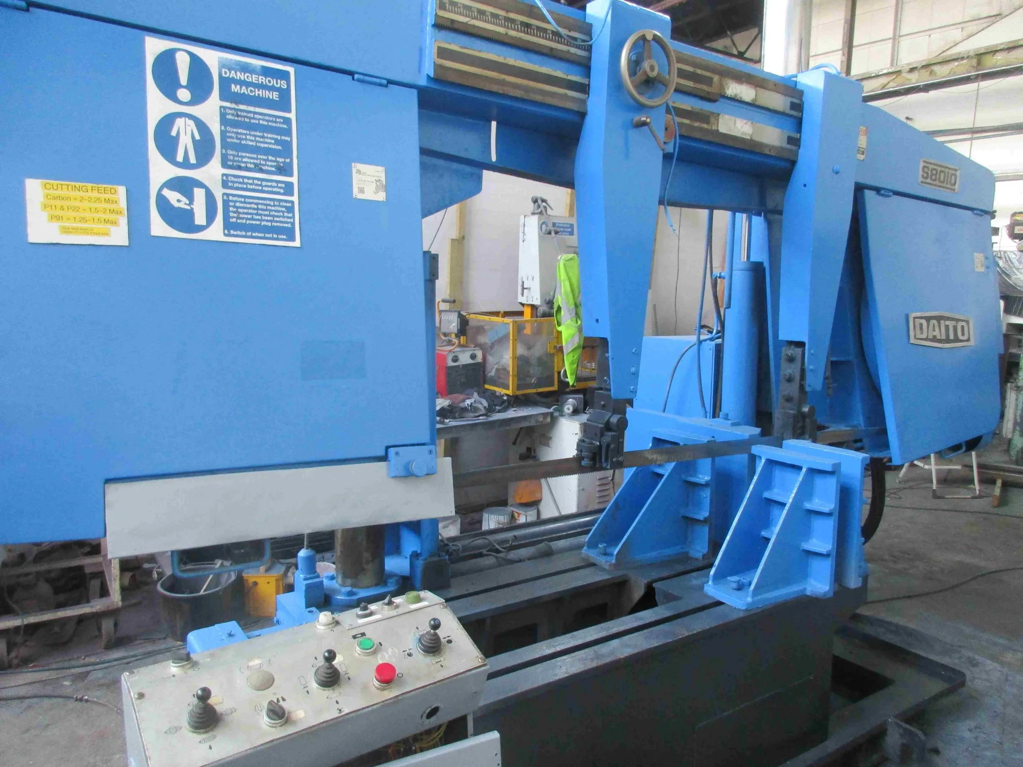 Daito S8010 Bandsaw