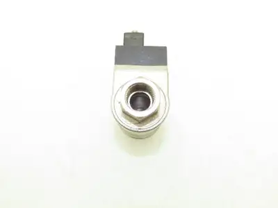 Versa E5SM-3011-34-NB1-HC-D024 Solenoid Valve 8 Bar 1/2" NPT Normally Closed