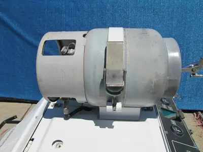 Used TENNANT 186 Sweepers California US | Bay Line Tool #1335426