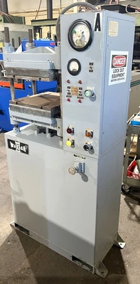 USED 1985 WABASH WABASH 30-1515-2TMB PRESS