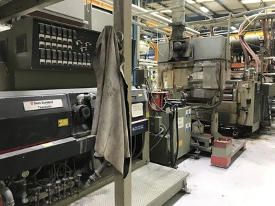 40" Brown model B4042 thermoforming line with , B4042 former and T340 trim press. New 1996