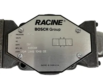 NEW RACINE FD4 LNHS 104S 02 DIRECTIONAL CONTROL VALVE 653052 3000PSI