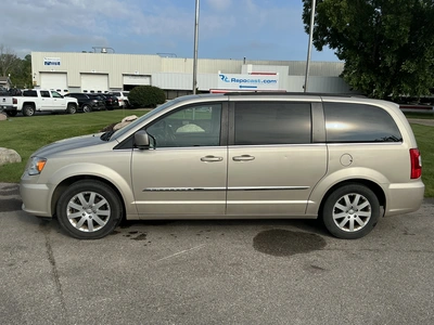 Used 2015 CHRYSLER TOWN & COU Vans Michigan US | Miedema Asset Management Group #1296326