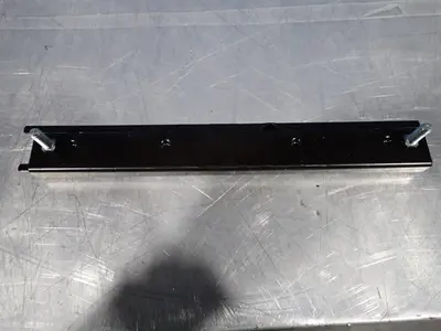 Seats Locking Tracks