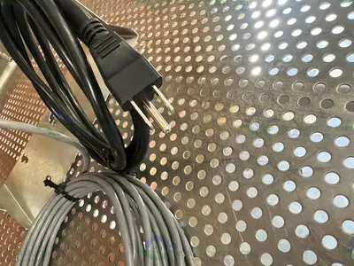 Used MINEBEA INTEC CAPS1U-20CC-LU STAINLESS STEEL SCALE 10X10 W/ MIS2UR-V2, 30 LBS CAPS1U-20CC-LU STAINLESS STEEL SCALE 10X10 W/ MIS2UR-V2, 30 LBS Scales California US | Equipment Lab #1394835