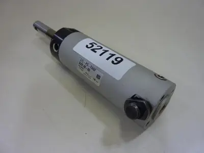 USED SMC CYL-P0-TW6F