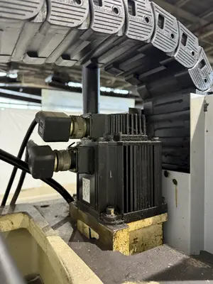 USED HAAS VF–1