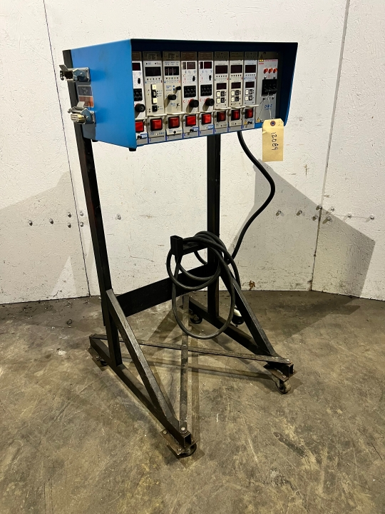 Used DME MFP8G Temperature Controls | Hunter Plastics #789005