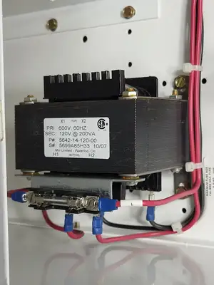 5 hp, 600 Volts, 3-Phase VFD SVX025A1-5A4N1 Bucket for Freedom 2100 MCC Frame