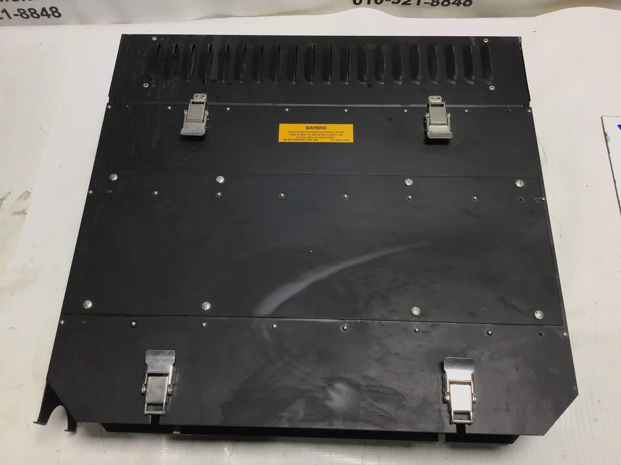 Diamond Power 108939-010A Gauge Glass Bi-Color 7 Light Illuminator Rev H
