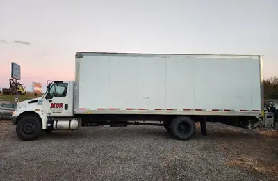 USED 2017 INTERNATIONAL 4300