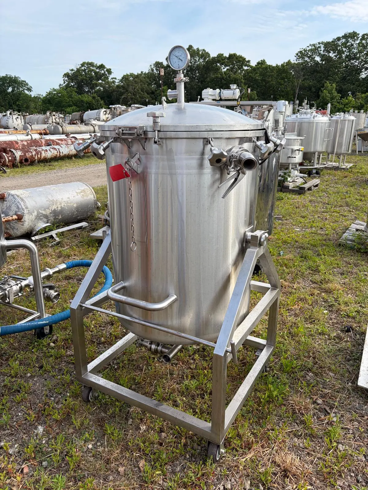 160 Gallon Stainless Steel Pressure Vessel