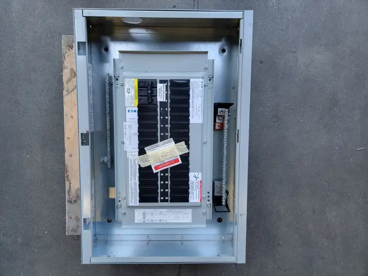 Used 2019 EATON PRL1A Switchgears British Columbia CA | Lenmark #238940