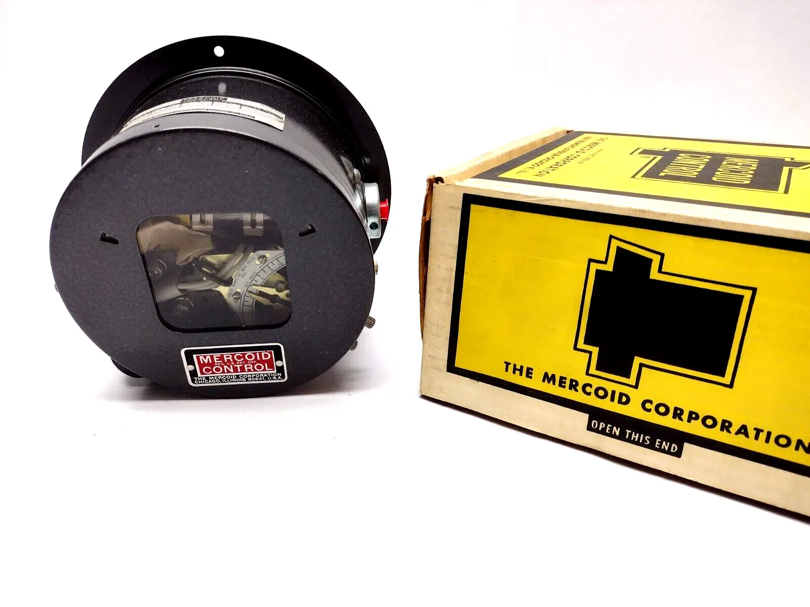 New | in-Stock MERCOID MERCONTROL PRESSURE SWITCH 0-10LB PRESSURE, 50LB MAX Pressure Switches | Maverick Industrial Sales #1104781