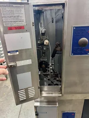 Used 2006 BAKERS PRIDE Y602BL Pizza Equipment Ohio US | Palm Beach Restaurant Equipment, LLC #1421309