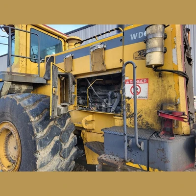 USED KOMATSU WD600-3