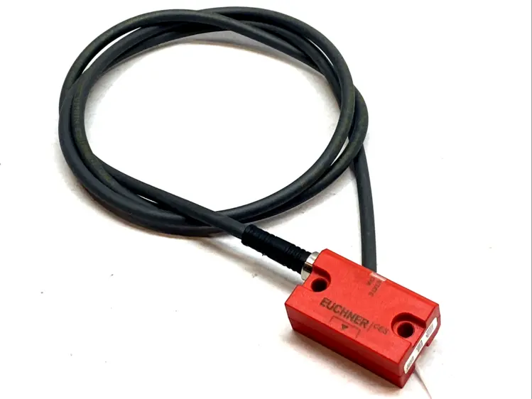 Used MAVERICK INDUSTRIAL SALES RFID SAFETY SWITCH M8 8-PIN Relays & Switches | Maverick Industrial Sales #1104263