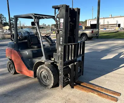 Used 2018 TOYOTA 8FGU35 Internal Combustion Forklifts: Pneumatic Tire Texas US | Forklift Exchange #1274762