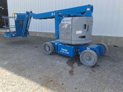 USED 2017 Genie Z-34/22N