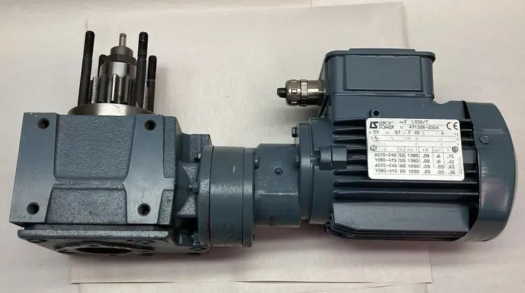 Used LEROY SOMER LS56/T Speed Reducers | Surplus Asset Holdings #1204378
