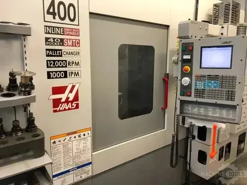 USED 2004 HAAS EC-400