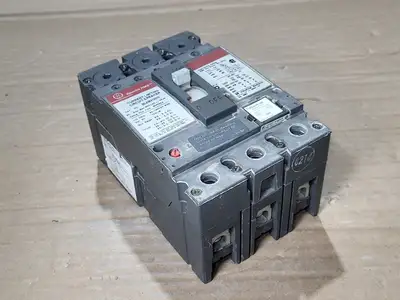 Used GENERAL ELECTRIC SELA36AT0030 Switchgears British Columbia CA | Lenmark #409208