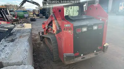 New | in-Stock 2023 MANITOU 2150RT Compact Track Loaders North Carolina US | National Equipment Dealers #1422844