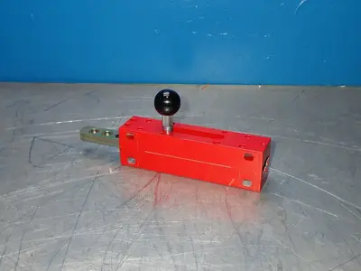 New | in-Stock TELEMECANIQUE ZCKY101 Switch Parts Ohio US | HGR 24 #756377