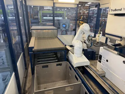 2017 TRUMPF TRUBEND 7000 ROBOTIC BEND CELL BRAKES, PRESS, N/C & CNC | Machinery Resources International (7)
